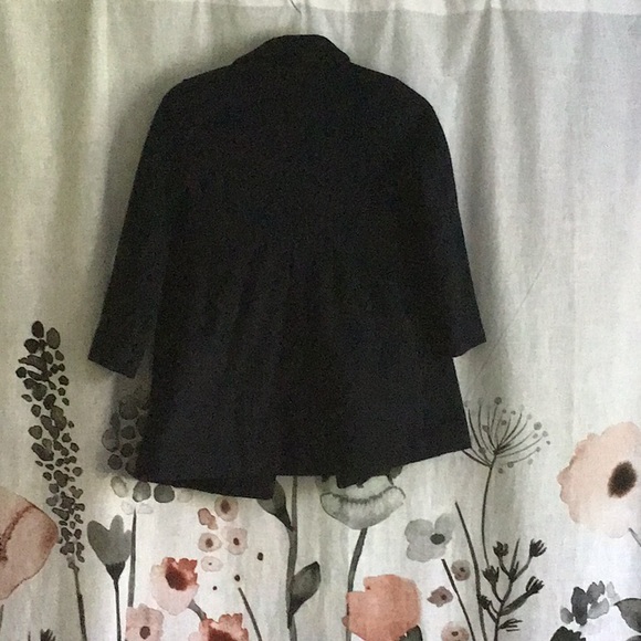 Girls Small, Dress coat - Picture 2 of 2